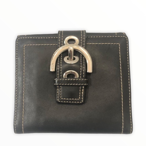 Coach Black Leather Buckle Soho Wallet